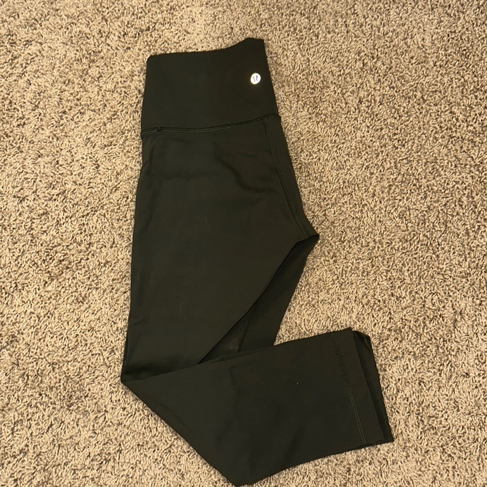 Crop LULULEMON workout leggings